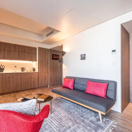 Guestready - Mid-century Near Cais Do Sodré *