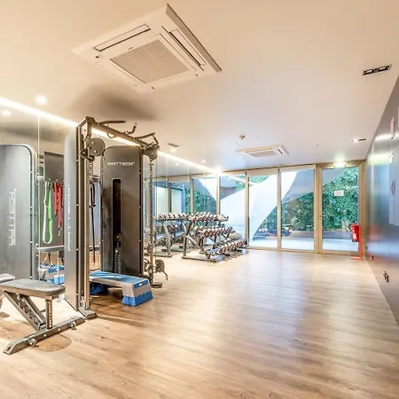 Guestready - Mid-century Near Cais Do Sodre Апартаменты *