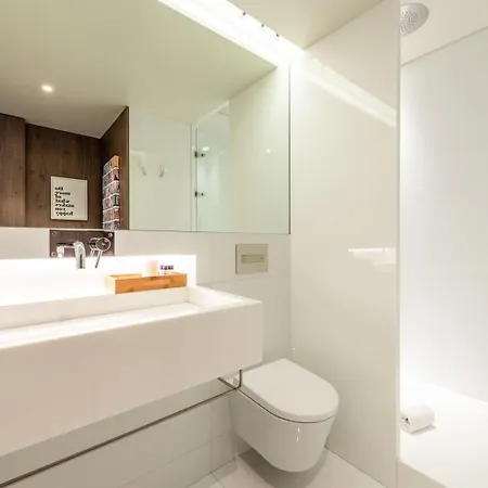 Guestready - Mid-century Near Cais Do Sodre Апартаменты